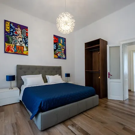 Spolverini 16 Апартаменты Верона